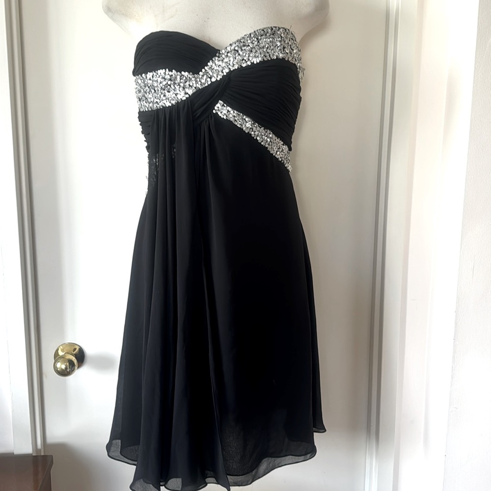 💕Jovani Black 💯 Silk Strapless Dress with Silver Sequin Accents 12 EUC